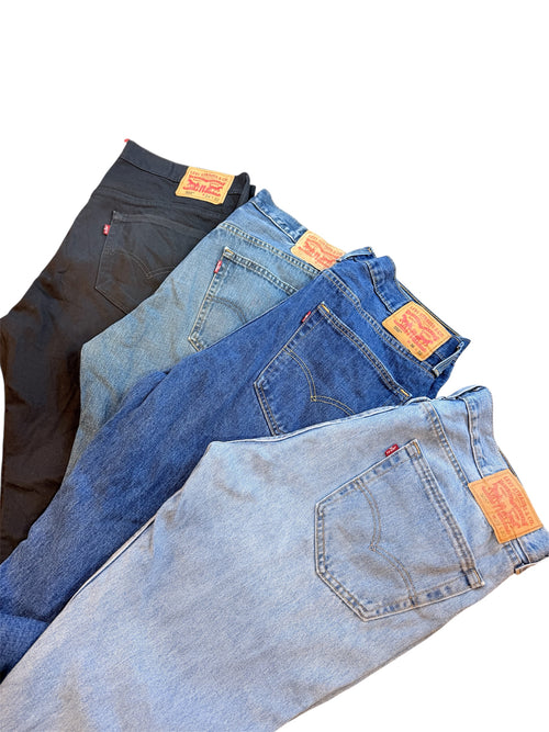 25 x Levi jeans 505/550/560/517 (A/B)