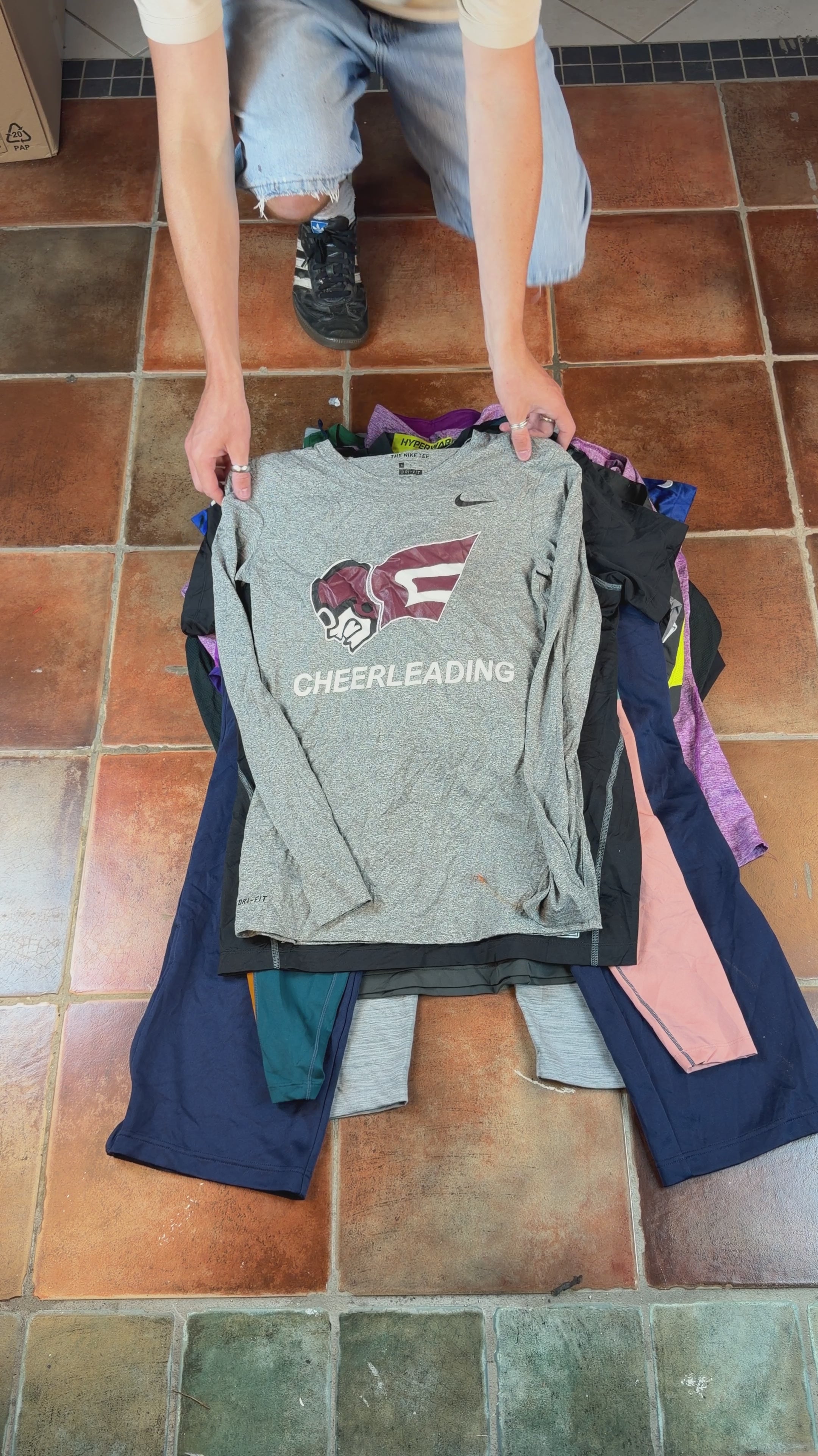 25 x Women’s Nike Sport Mix