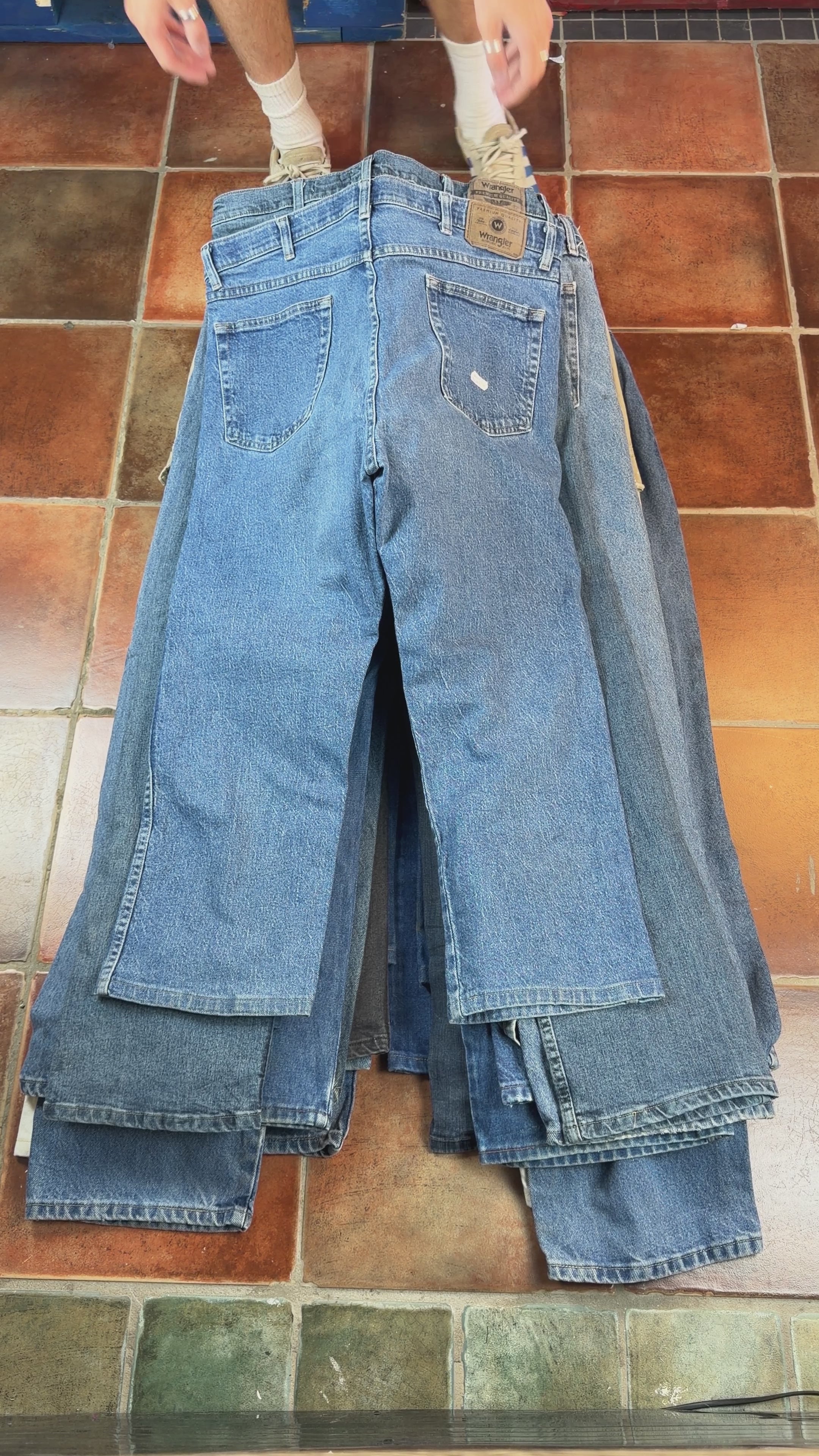 25 x wrangler jeans/trousers (C grade) EXACT