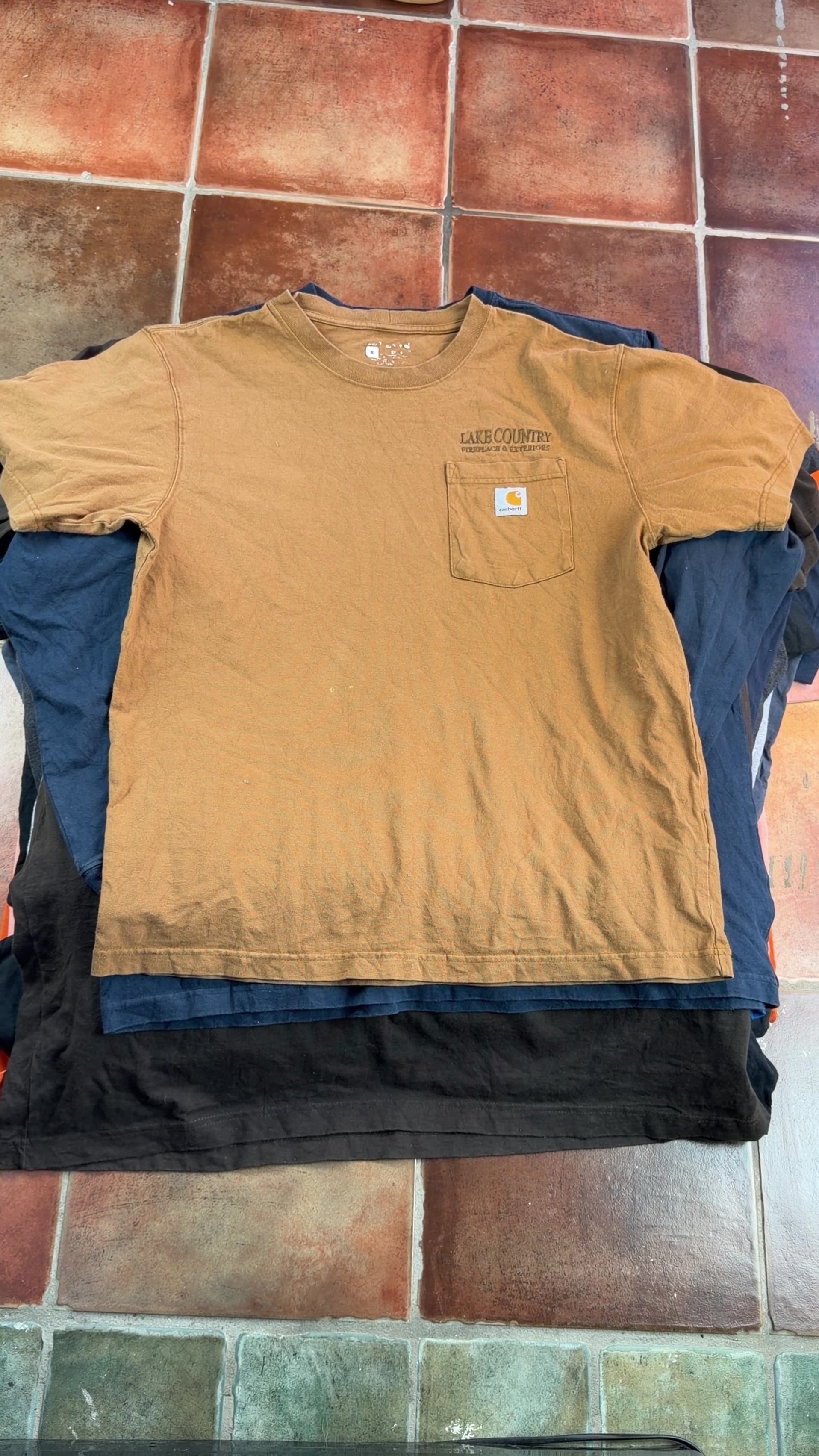 25 x Exact Carhartt tees (B/C)